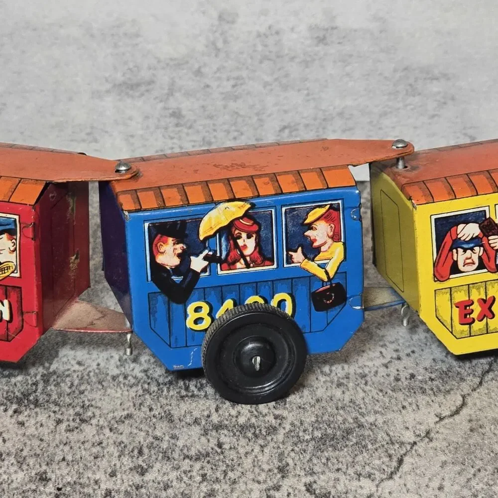 Western 8400 Express Tin ENGINE & Tin Train Cars Windup Toy Japan VINTAGE